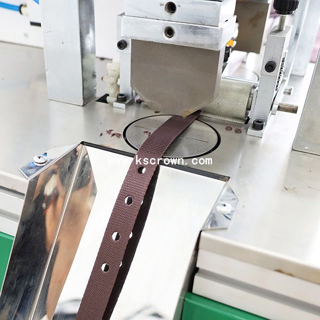 Ultrasonic Fabric Tape Punching and Cutting Machine