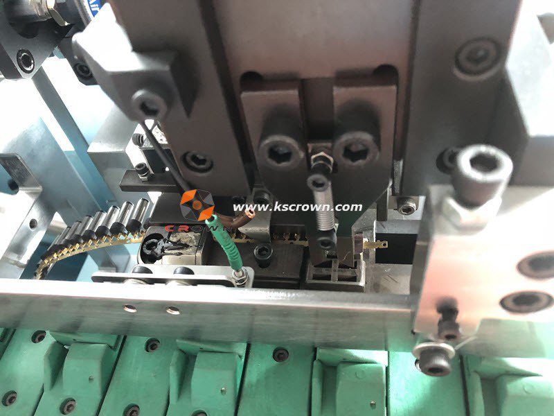 Automatic DC Head Power Plug Connector Crimping Riveting Machine